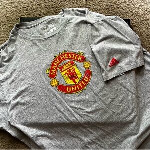 Manchester United Adidas The Go-To soccer tee